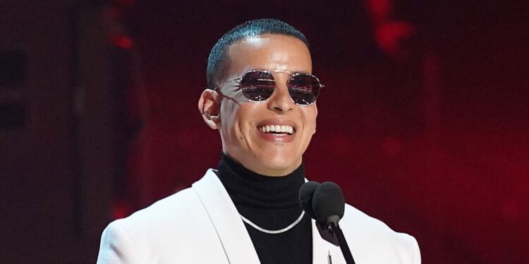 “Gasolina”, de Daddy Yankee, mejor canción de reguetón, según Rolling Stone