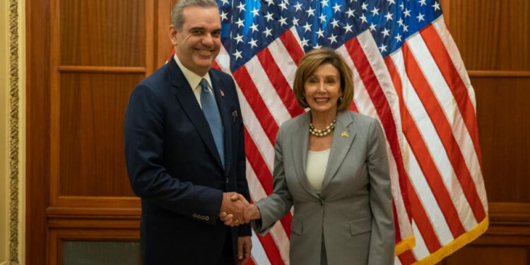 Abinader concluye primera etapa de su visita a Washington