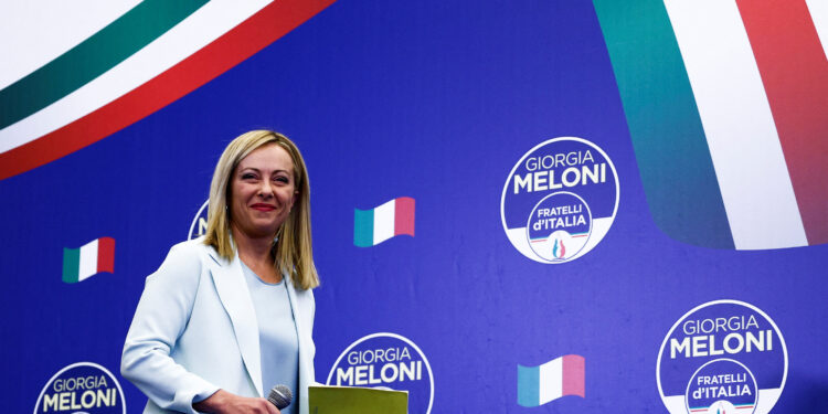 Quién es Giorgia Meloni, la primera mujer en llegar al poder en Italia?