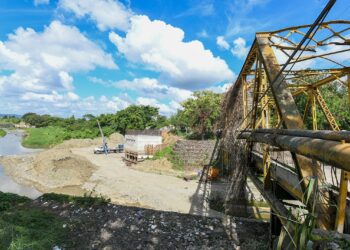 Obras Públicas anuncia que reparación del viejo puente de Sabaneta estará lista en un mes