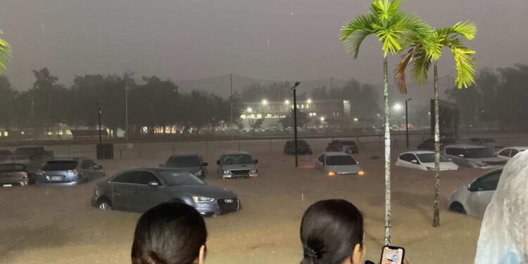 Lluvias del viernes ocurren una vez cada 100 años