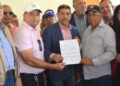 Gobierno entrega RD 60 millones para apoyar producción de ajo