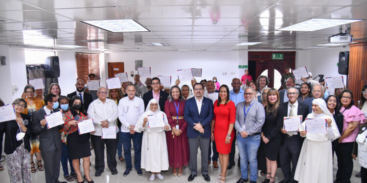 Salud Pública reconoce 38 asociaciones sin fines de lucro