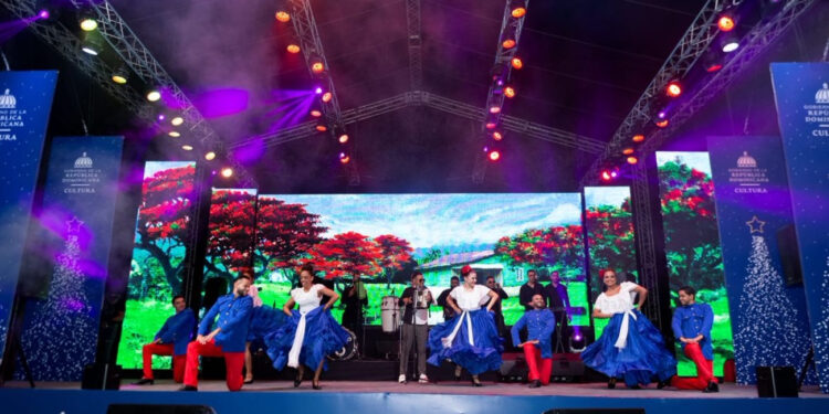 Ministerio de Cultura inaugura edición 2022 de “Noches de Navidad”