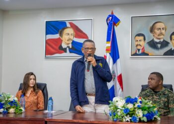 Migración integra equipo de Interdicción Migratoria de acompañamiento y orientación a agentes