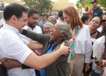 Roberto Ángel afirma Santiago vive una “verdadera revolución social”