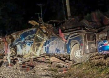 Unos 16 haitianos entre los fallecidos en accidente de autobús en Panamá