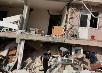 Más de 5.000 muertos por el terremoto en Turquía y Siria