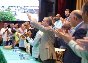 Leonel Fernández encabeza Asamblea en el Centro Olímpico