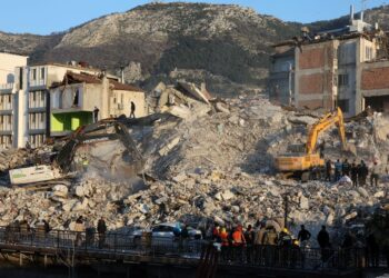 Alerta de tsunami en Turquía tras nuevo sismo de magnitud 6,4