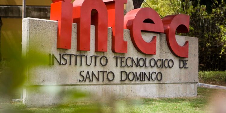 INTEC respalda propuesta creación fondo público-privado para enfrentar sargazo