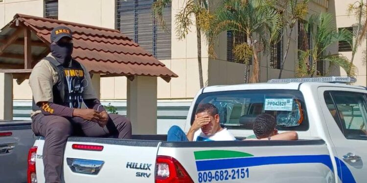 Allanamientos  en Santiago buscan apresar a miembros de red del narcotraficante que amenazó a Miriam Germán