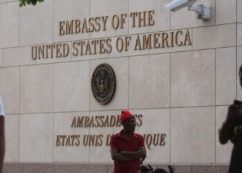 Cierran embajada de Estados Unidos en Haití por disparos en inmediaciones