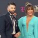 Luz García y Jomari Goyso anuncian «El Poder lo Tienes Tú»