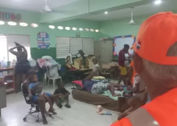 Fuertes lluvias en Pedernales por Franklin