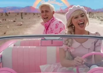 “Barbie” se convierte en la película más taquillera de la historia de Warner Bros