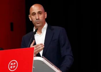 Rubiales niega haber coaccionado a Jenni Hermoso