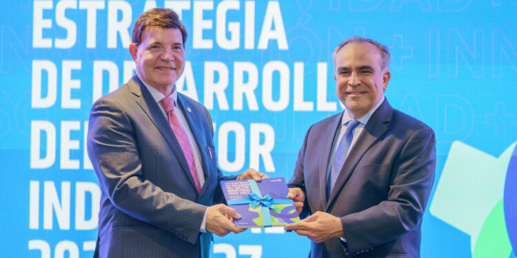Presentan conclusiones del 4to congreso industrial
