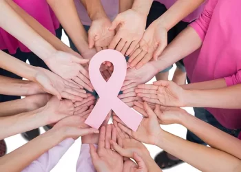 Una de cada 12 mujeres en el mundo desarrollará cáncer de mama en algún momento