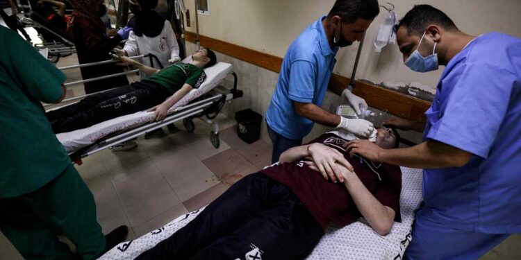 OMS advierte suministros médicos se están agotando en hospitales de la Franja de Gaza