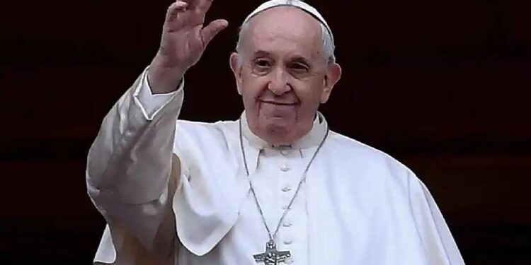 El papa no está bien de salud, pero no interrumpe su agenda