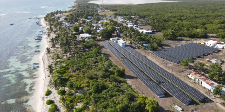 Proyecto de energía limpia en Saona es nominado Iniciativa Sostenible 2023
