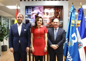 Banreservas lanza la APP Remesas Reservas en FITUR