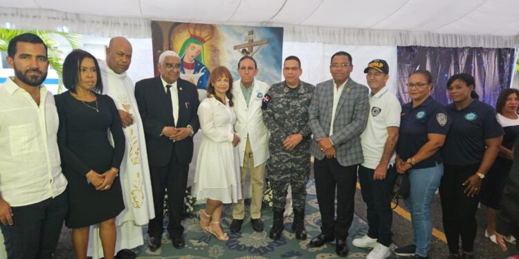 Cruz Jiminián realizó misa en homenaje a la Virgen de la Altagracia