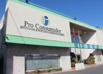 Pro Consumidor regulará comercialización al detalle de plaguicidas de “alta peligrosidad”