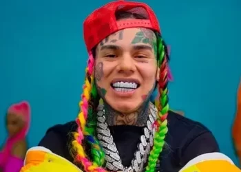 Arrestan al artista urbano Tekashi 6ix9ine por violencia intrafamiliar