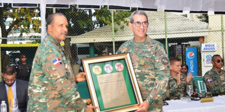 Inauguran 53 versión de los Juegos Deportivos de las FF AA y de la Policía 2024