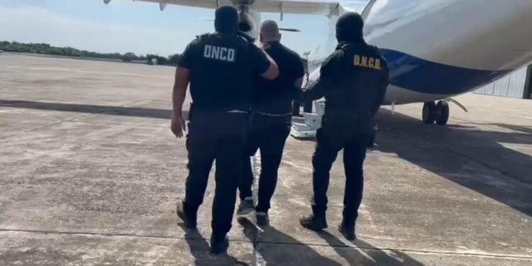 Extraditan a EE.UU. a dominicano acusado de tráfico de drogas