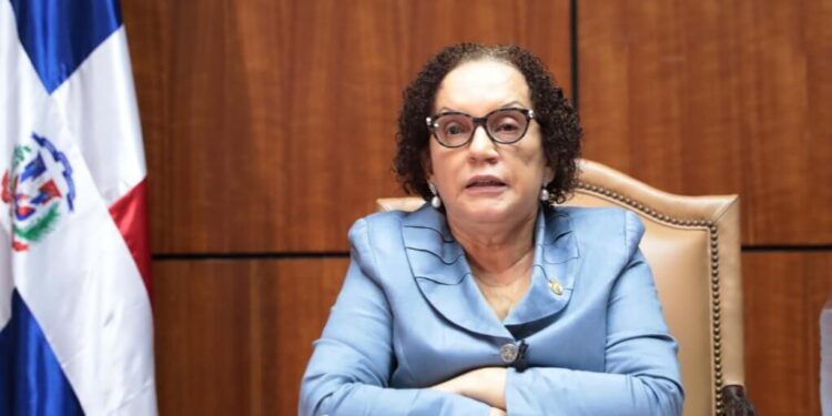 Procuradora dispone investigar denuncia de jueza sobre persecución