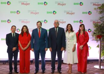 BHD y Mastercard presentan nuevos beneficios en su tarjeta de crédito mujer