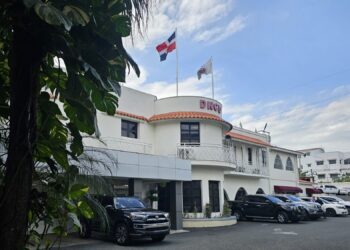 Reconocen a la DNCD por cumplir ranking de transparencia