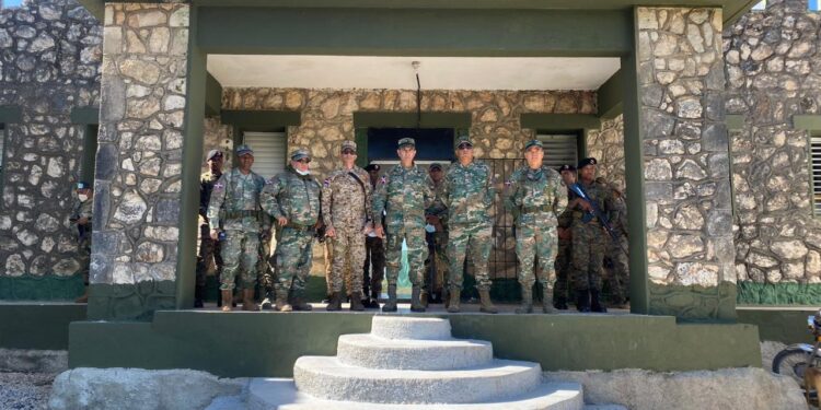 Ministro de Defensa supervisa frontera RD-Haití