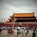 China fija de nuevo en “alrededor de un 5%” su meta de crecimiento económico