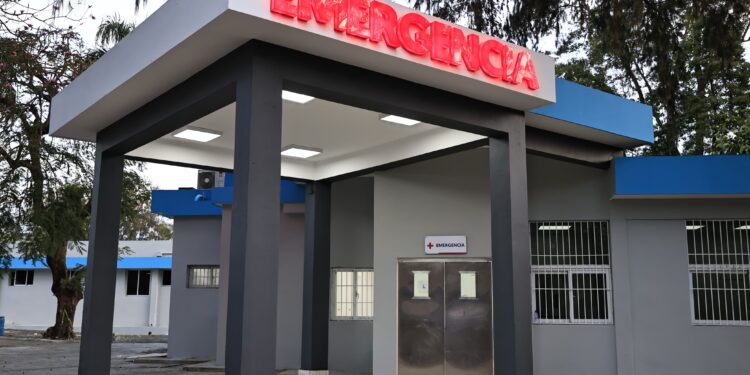 SNS refuerza hospitales ante asueto de Semana Santa