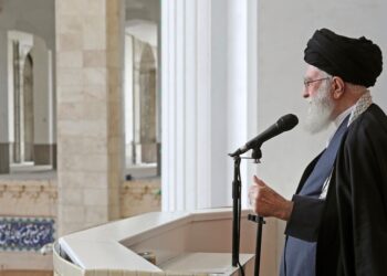 Irán guarda silencio mientras el mundo espera su “inminente” ataque contra Israel