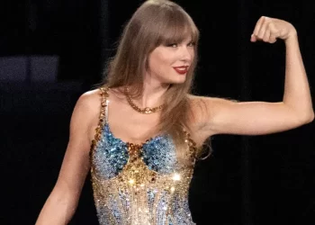 Taylor Swift rompe récords vendiendo discos en vinilo