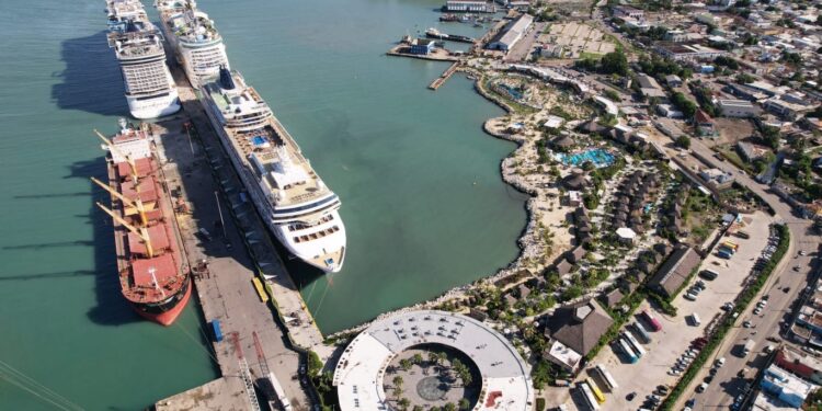 RD recibió casi un millón de cruceristas durante los últimos tres meses