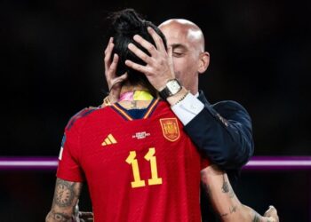 Dan el visto bueno a que se juzgue a Rubiales por el beso a Hermoso