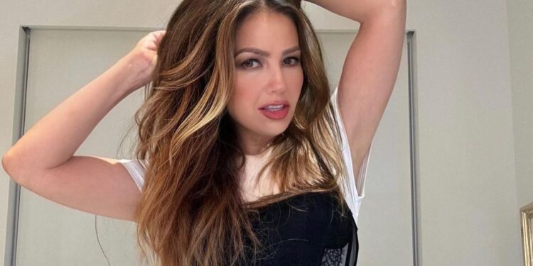 La reacción  de Tommy Mottola tras Thalía declararse soltera en redes sociales