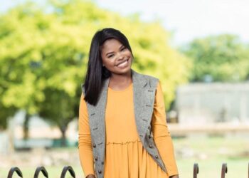Primicias Producciones presentará a la cantante Annie Hernández