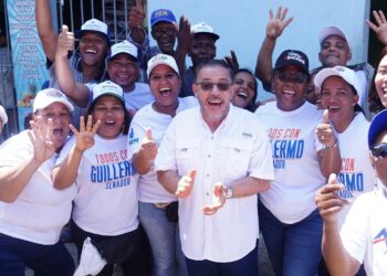 Guillermo Moreno ganaría senaduría con 48.47% según encuesta