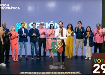 Candidatos de Opción Democrática firman compromiso de renuncia a barrilito y exoneraciones