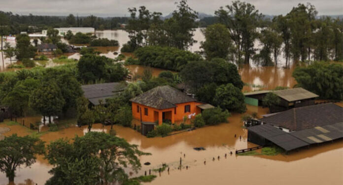 Brasil supera las 100 muertes por las inundaciones en la región sur del país