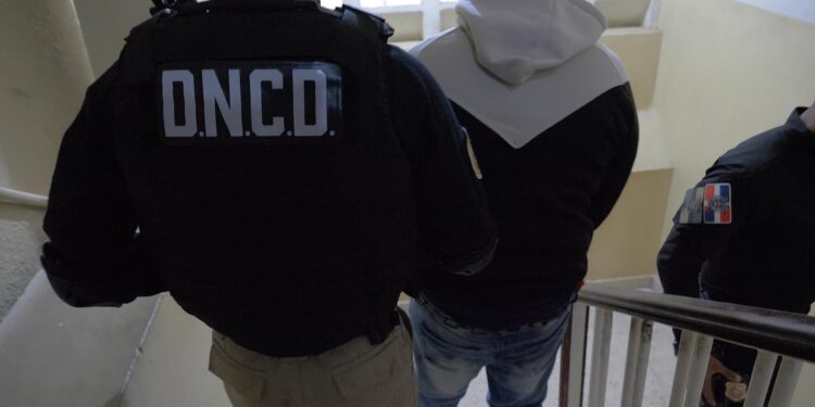 Extraditan dominicano a EE.UU acusado de homicidio y otros delitos