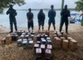 Confiscan 322 paquetes presumiblemente cocaína y marihuana