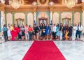 Comunidad Mujeres Que Emprenden visitan el Palacio Presidencial
